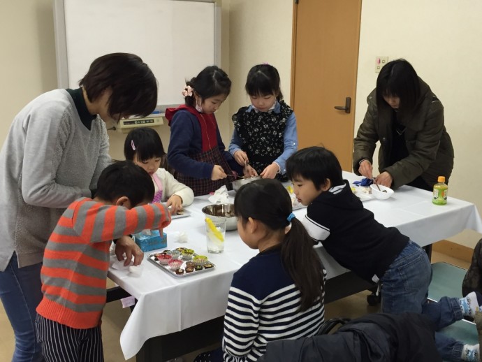 飾り付けは真剣勝負